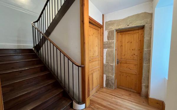 Maison à louer    4 pièces • 113 m2 Mende