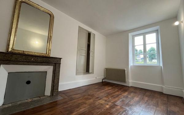 Maison à louer    4 pièces • 113 m2 Mende