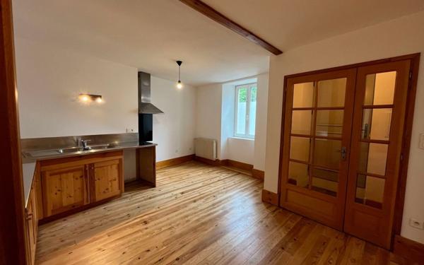 Maison à louer    4 pièces • 113 m2 Mende