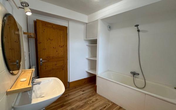 Maison à louer    4 pièces • 113 m2 Mende