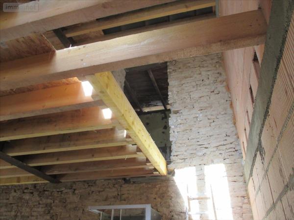 Maison à vendre à Combeaufontaine en Haute-Saône (70120), ref : CP/E72