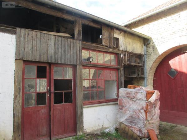 Maison à vendre à Combeaufontaine en Haute-Saône (70120), ref : CP/E72