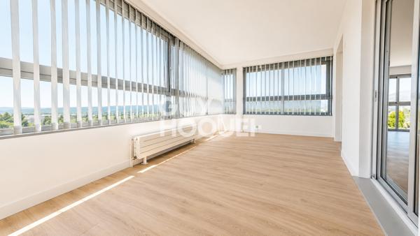 APPARTEMENT À VENDRE DE 5 PIÈCES DE 153,00 M²