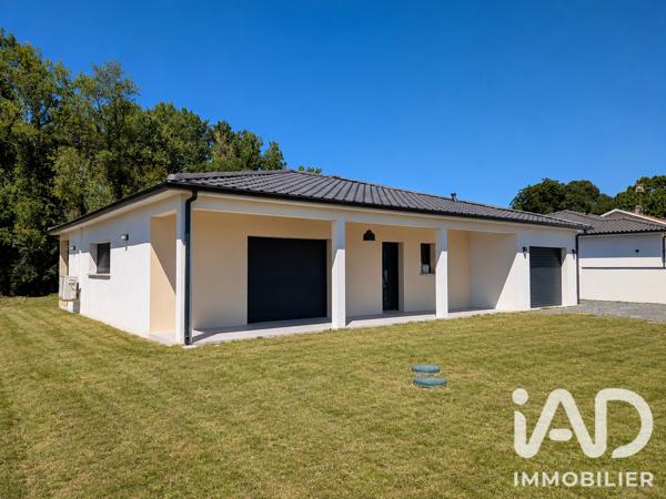 Maison à vendre 5 pièces 122 m² Saint-Seurin-sur-l'Isle