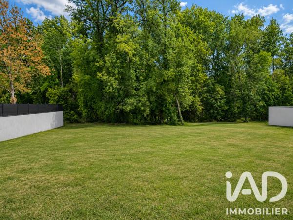 Maison à vendre 5 pièces 122 m² Saint-Seurin-sur-l'Isle