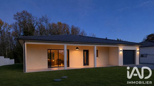 Maison à vendre 5 pièces 122 m² Saint-Seurin-sur-l'Isle
