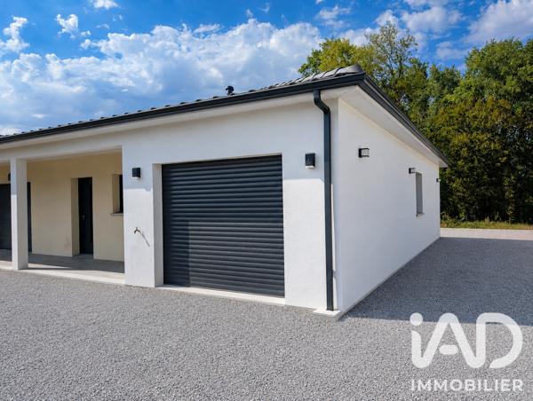 Maison à vendre 5 pièces 122 m² Saint-Seurin-sur-l'Isle