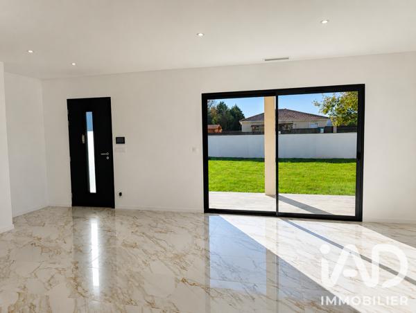 Maison à vendre 5 pièces 122 m² Saint-Seurin-sur-l'Isle