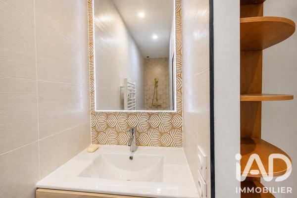 Maison à vendre 5 pièces 122 m² Saint-Seurin-sur-l'Isle
