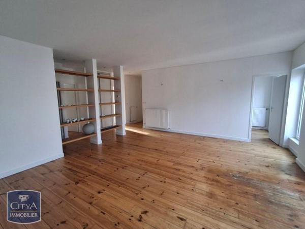 Appartement à louer 3 pièces 79.35m²