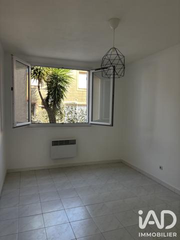 Immeuble à vendre 650 m² Fos-sur-Mer