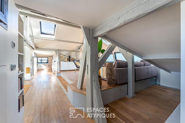 Appartement sous les toits du Château des Montalets à Meudon avec jardin partagé et vue sur Paris