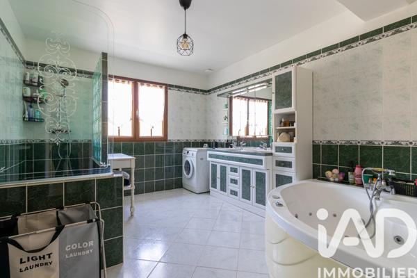 Maison à vendre 6 pièces 175 m² Le Lesme