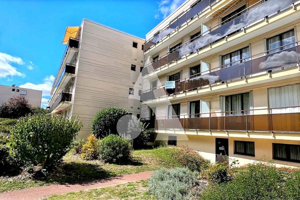 Appartement 5 pièces 95.74 m2