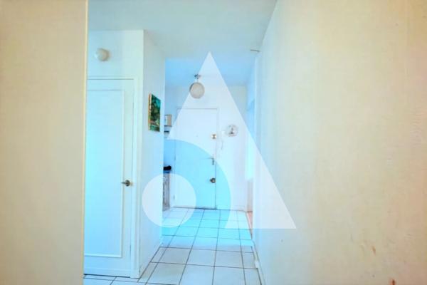 Appartement 5 pièces 95.74 m2