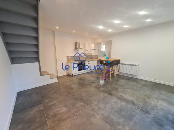 Duplex à louer, 3 pièces - Chauffailles 71170