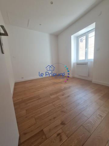 Duplex à louer, 3 pièces - Chauffailles 71170