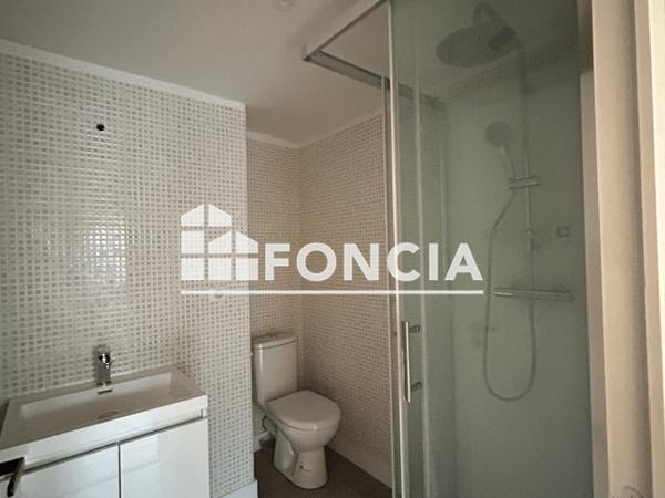Location Studio 25.06 m² - 40/42 RUE DU MARECHAL FOCH Livarot Pays D'auge 14140