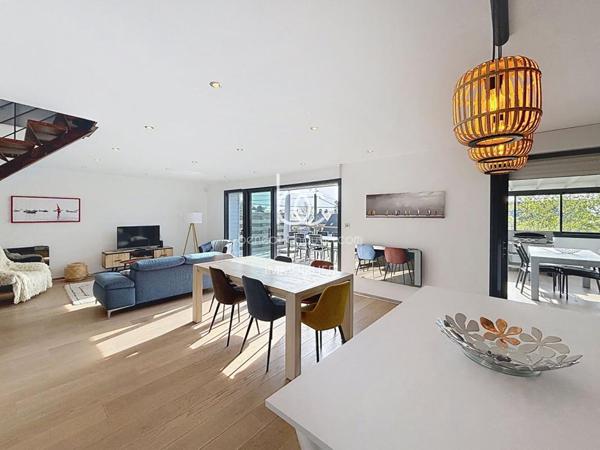 SENE Maison 7 pièces 145 m²