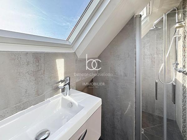 SENE Maison 7 pièces 145 m²