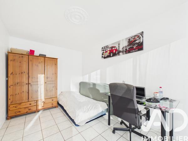 Appartement à vendre 4 pièces 74,55 m² Évry-Courcouronnes