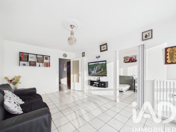 Appartement à vendre 4 pièces 74,55 m² Évry-Courcouronnes