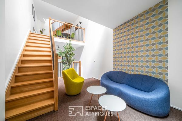 Local en triplex rénové en bureaux proche Etoile – Place des Ternes