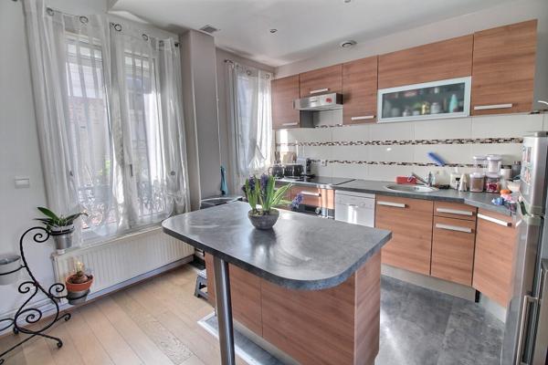 Duplex à Suresnes 4 pièces de 70.58 m2