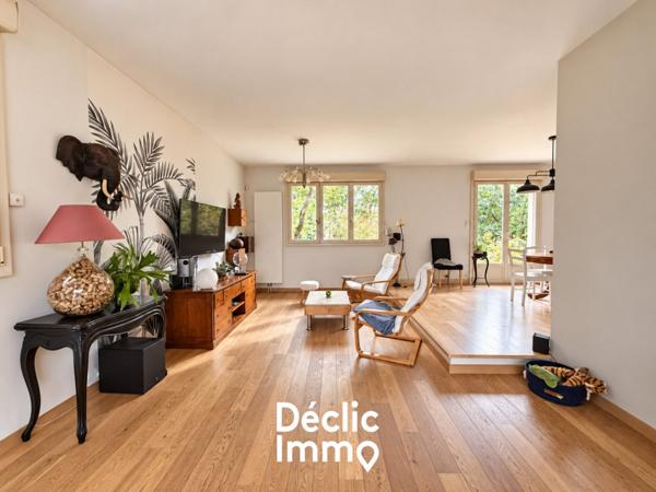 Vente maison individuelle Vouneuil sous biard, 131m² 6 pièces 327 000€ avec garage