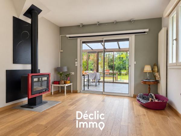Vente maison individuelle Vouneuil sous biard, 131m² 6 pièces 327 000€ avec garage