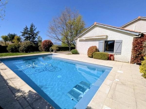 Vente / Maison T6+