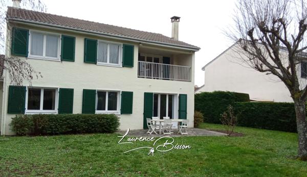 Montesson (78360) MAISON MONTESSON - 8 PIECES - JARDIN