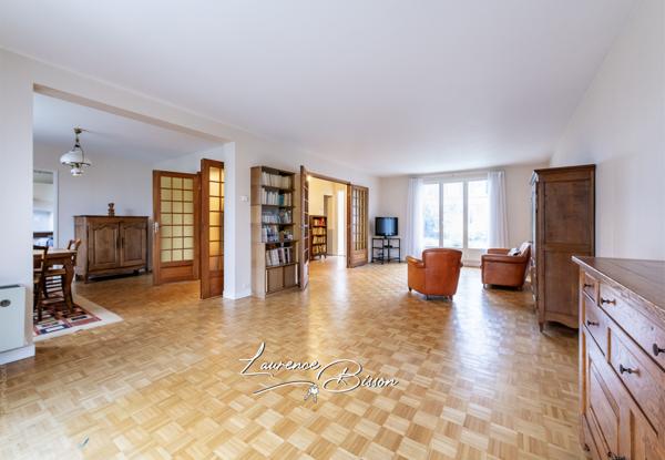 Montesson (78360) MAISON MONTESSON - 8 PIECES - JARDIN