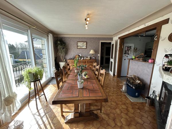 Plouay (56240) Maison de 90m2 à 12 minutes de PLOUAY.