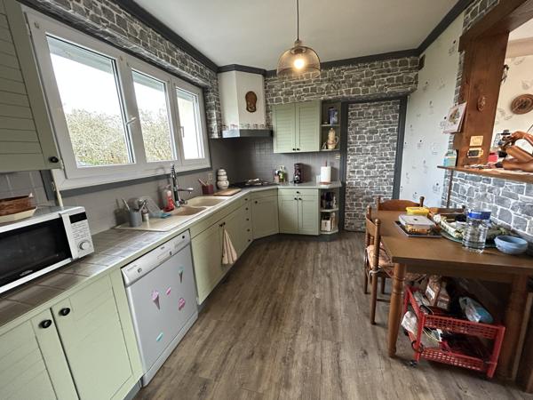 Plouay (56240) Maison de 90m2 à 12 minutes de PLOUAY.