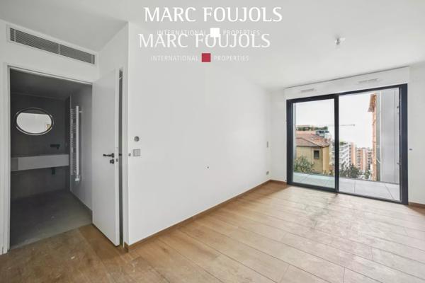 2 pièces neuf livré à deux pas de Monaco, terrasse avec vue