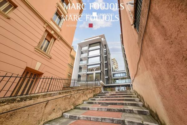 2 pièces neuf livré à deux pas de Monaco, terrasse avec vue