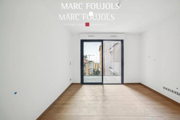 2 pièces neuf livré à deux pas de Monaco, terrasse avec vue