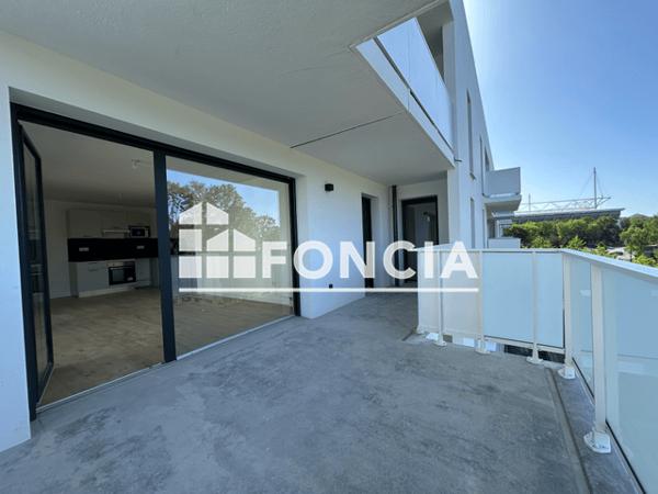 Location Appartement 3 pièces 66 m² - AVENUE DE BOLLAERT Lens 62300