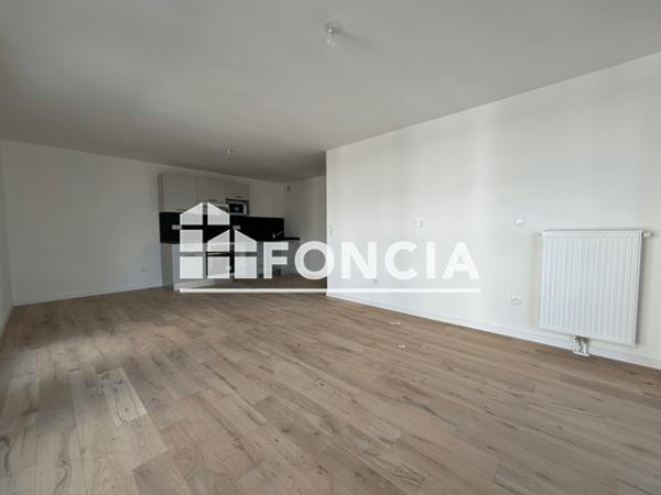 Location Appartement 3 pièces 66 m² - AVENUE DE BOLLAERT Lens 62300