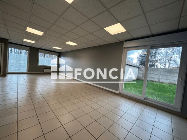 Location Local commercial 2 pièces 54 m² - 65 RUE JEAN LETIENNE Lens 62300