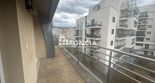Location Appartement 2 pièces 43.91 m² - Clermont-ferrand 63000