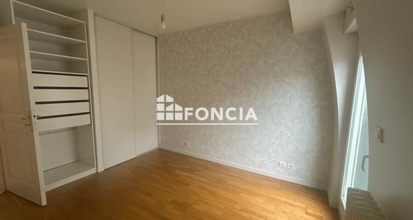 Location Appartement 2 pièces 43.91 m² - Clermont-ferrand 63000