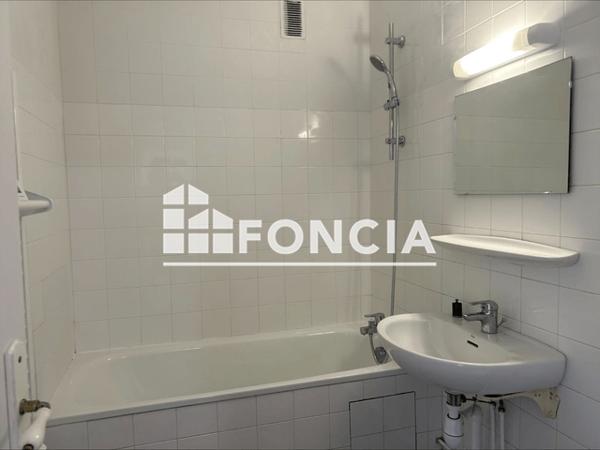 Location Appartement 2 pièces 41.33 m² - 9 CHEMIN MENEY Grenoble 38100