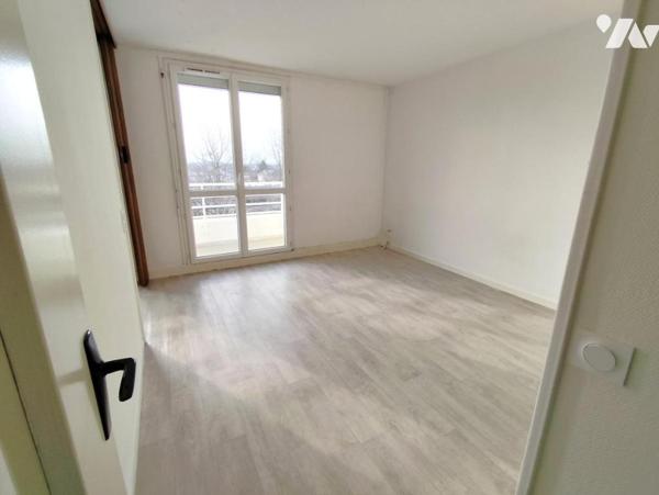 Studio loué - ANGERS BELLE-BEILLE – au pied du tramway et des universités. 