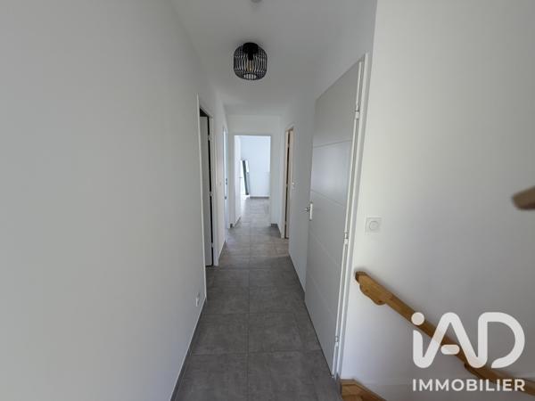 Maison à vendre 4 pièces 106 m² La Fare-les-Oliviers