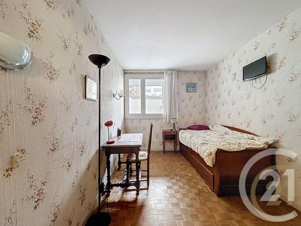 Appartement F4 à vendre  4 pièces - 92,45 m2 PARIS - 75015