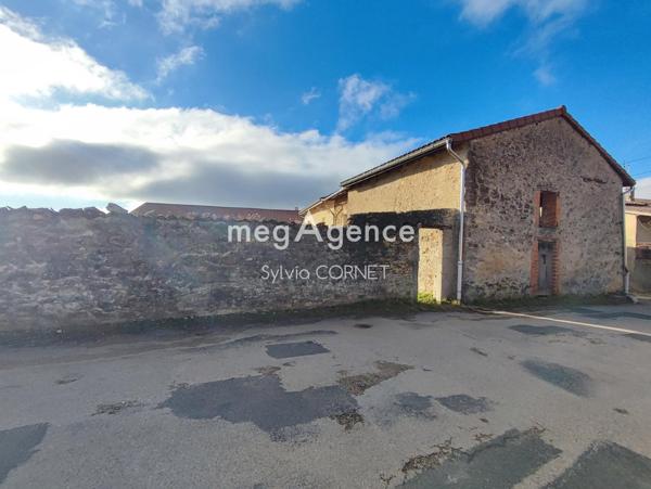 Maison à AMBERIEU-EN-BUGEY, 01500 - 2 pièces 80m²
