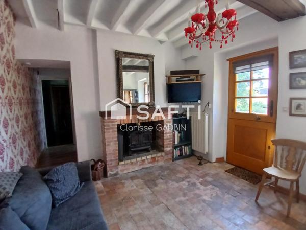 Propriété exceptionnelle avec son moulin et deux maisons, dépendances et 4.5 hectares