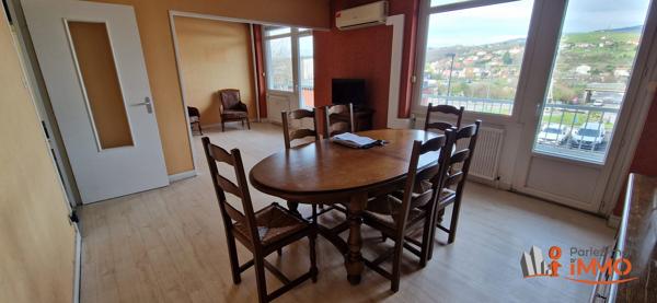 Appartement 3 chambres avec ascenseur, garage, balcons et cave